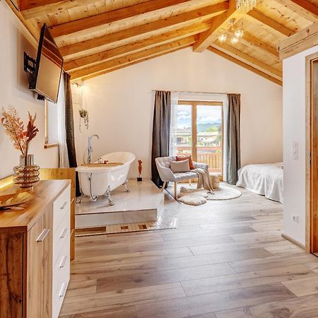 Landhaus Trinis - Kleine Kaffee Tee Theke Mit Kuehlschrank - Parkplatz Rottach-Egern Zewnętrze zdjęcie