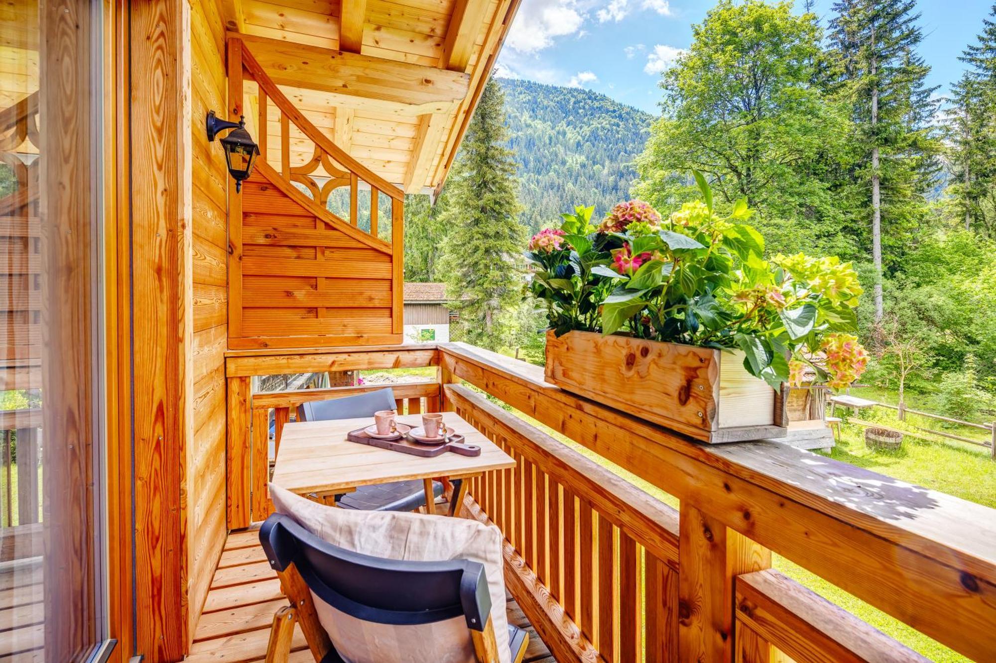 Landhaus Trinis - Kleine Kaffee Tee Theke Mit Kuehlschrank - Parkplatz Rottach-Egern Zewnętrze zdjęcie