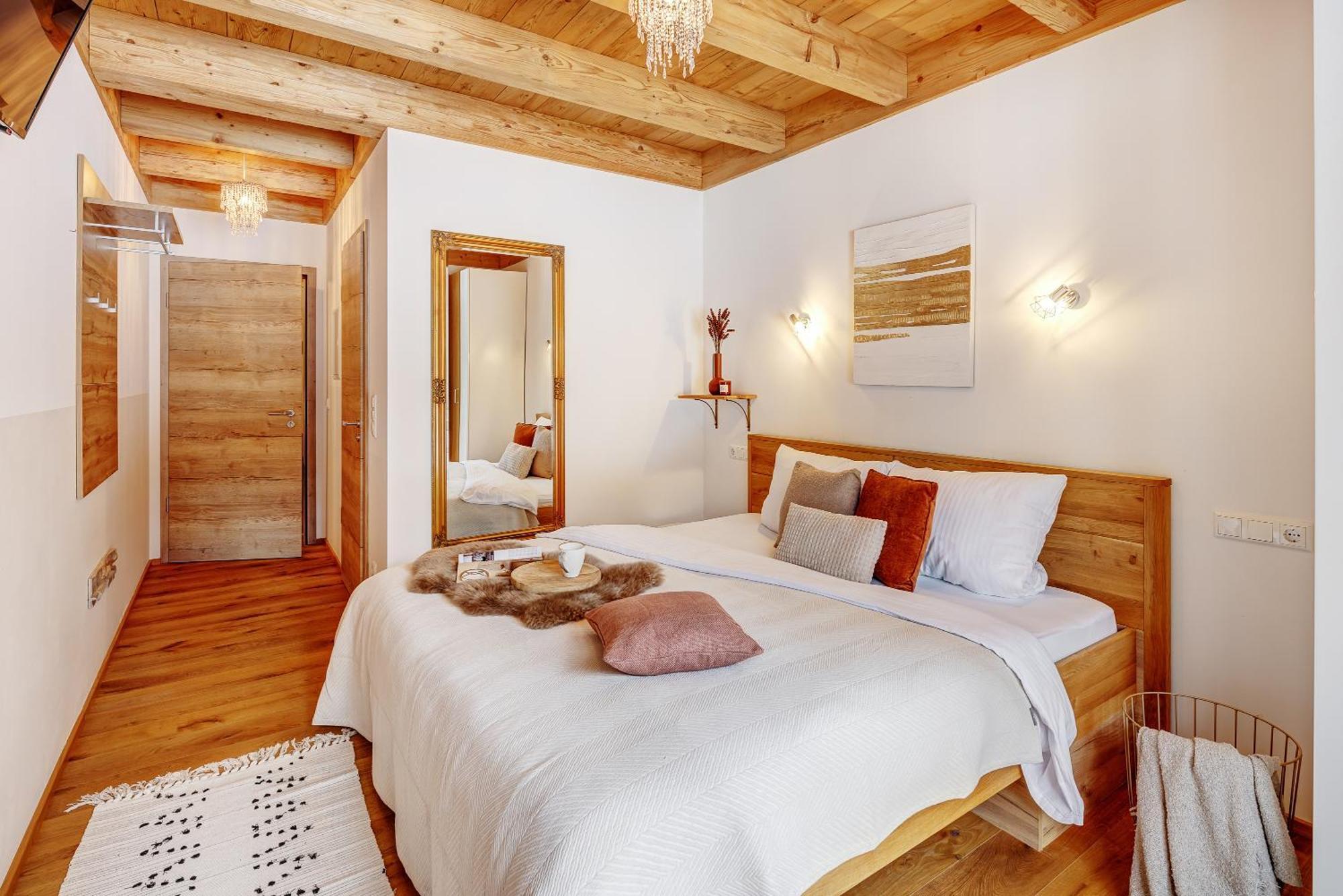 Landhaus Trinis - Kleine Kaffee Tee Theke Mit Kuehlschrank - Parkplatz Rottach-Egern Zewnętrze zdjęcie