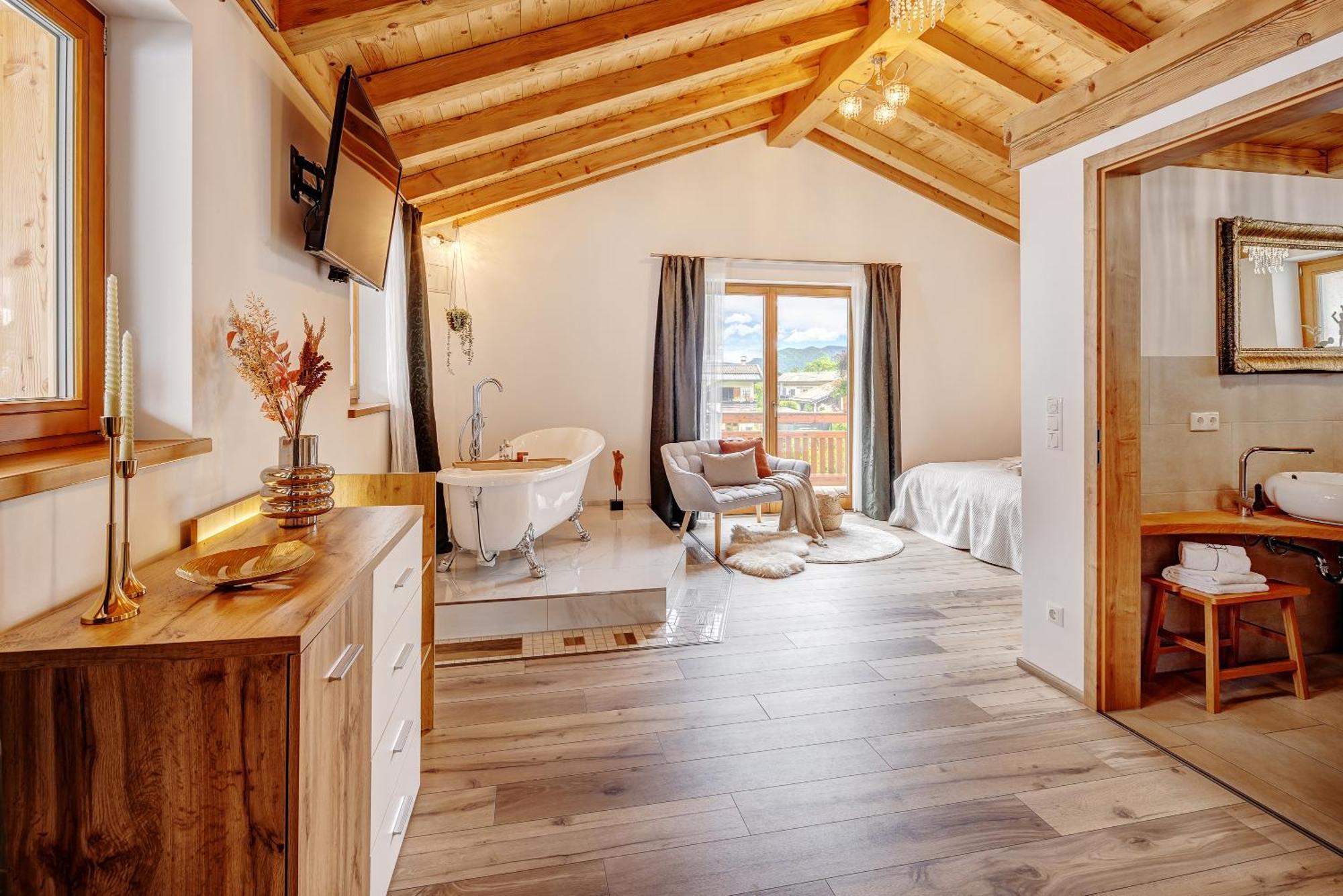 Landhaus Trinis - Kleine Kaffee Tee Theke Mit Kuehlschrank - Parkplatz Rottach-Egern Zewnętrze zdjęcie